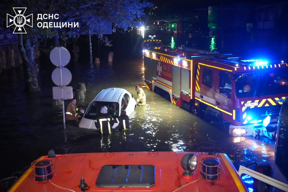 Через негоду на Одещині загинули люди: фото, відео