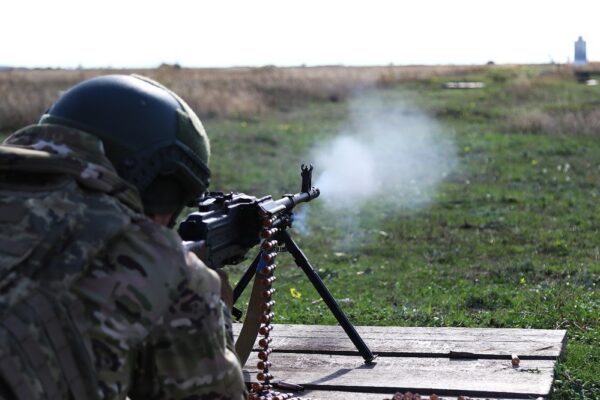 Обстановка на фронті 15 жовтня: ворог окупував три населені пункти, втратив 1070 солдатів за добу 3 Обстановка на фронті 15 жовтня: ворог окупував три населені пункти, втратив 1070 солдатів за добу
