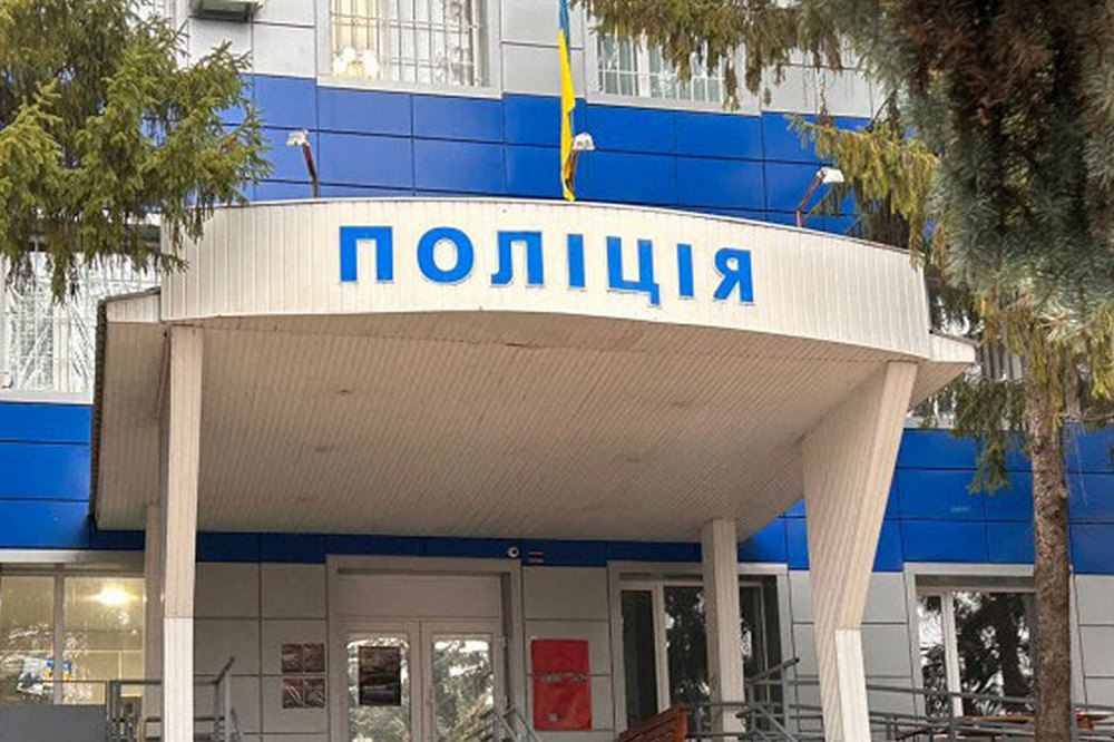 На Полтавщині виявлено закопаний плід дитини у дворі будинку - розпочато розслідування 1 На Полтавщині виявлено закопаний плід дитини у дворі будинку - розпочато розслідування
