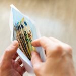 По 1500 доларів щомісяця просто так платять представникам творчих професій в Ірландії – практику планують зробити постійною