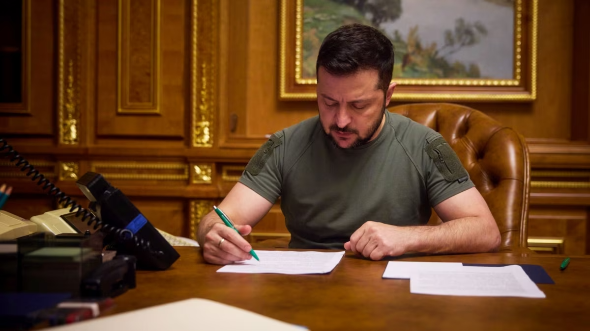 Зеленський підписав закон про збільшення видатків на оборону: куди саме направлять кошти 1 Зеленський підписав закон про збільшення видатків на оборону: куди саме направлять кошти