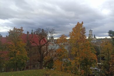 Субсидії, пенсії, мобілізація, тарифи, нові вимоги до ВПО: ключові зміни з 1 листопада 2025 року