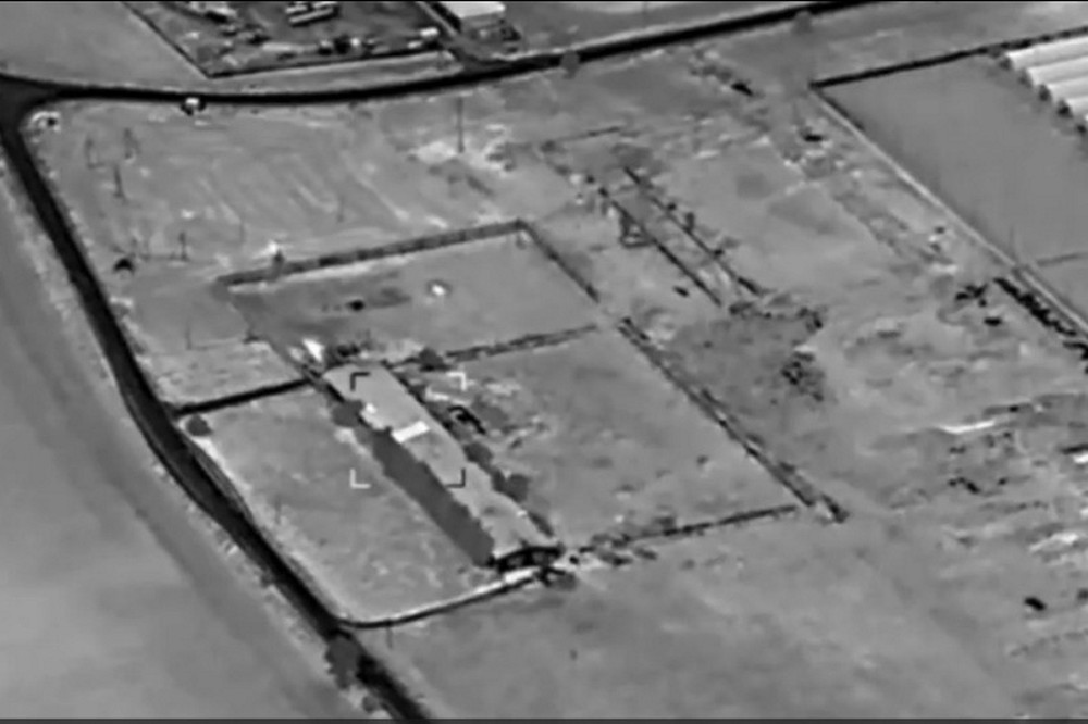 СБУ вдарила по ворожих цілях українськими дронами FP-2 (відео) 1 СБУ вдарила по ворожих цілях українськими дронами FP-2
