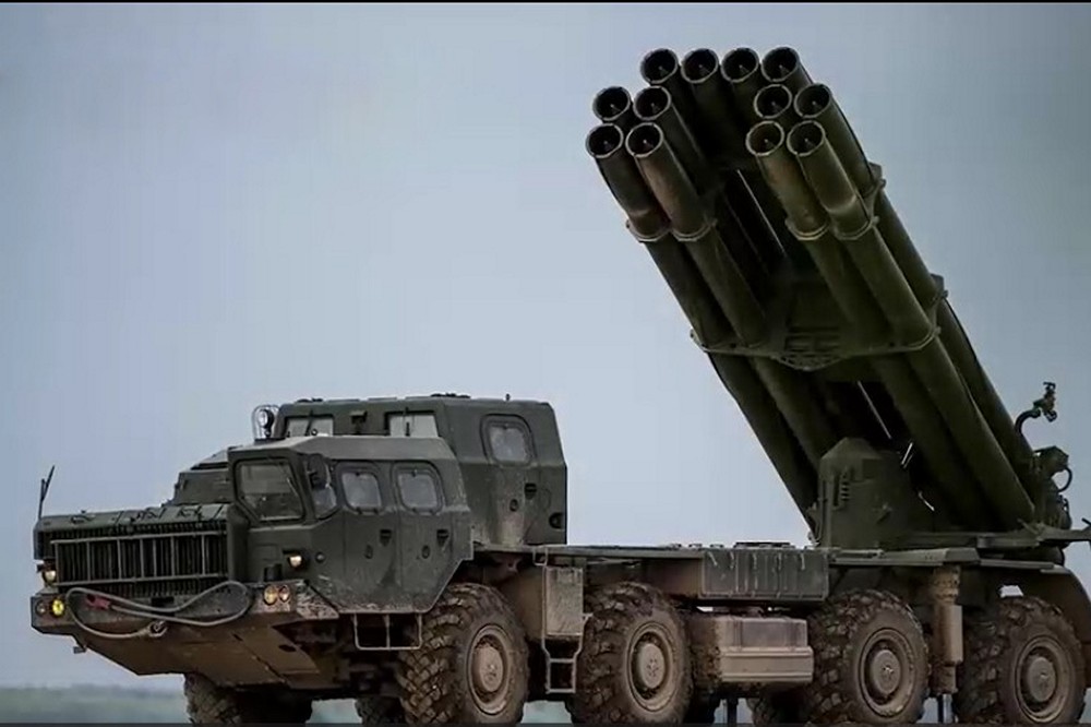 «Смерчу» смерть — українські військові знищили далекобійну ворожу РСЗВ на Херсонщині 1 «Смерчу» смерть — українські військові знищили далекобійну ворожу РСЗВ на Херсонщині)
