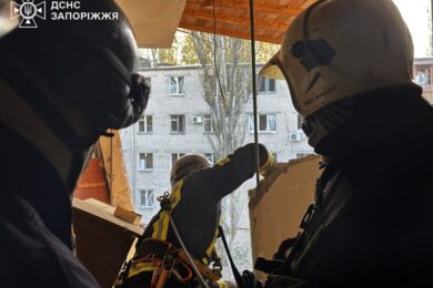 Масована нічна повітряна атака 30