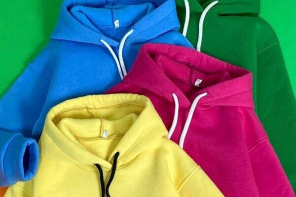 У 16 містах України видадуть теплі худі для дітей ВПО: відкрито реєстрацію