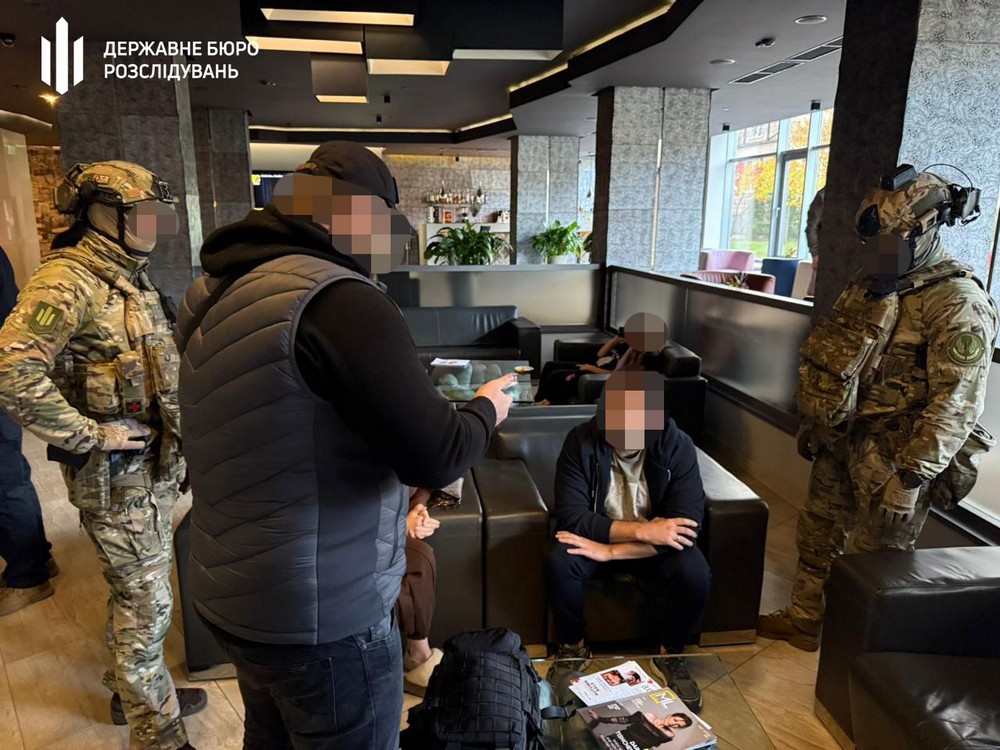 ОФІЦІЙНО: Затримано екс-голову «Укренерго» за підозрою у шахрайському заволодінні коштами державного підприємства 1 ОФІЦІЙНО: Затримано екс-голову «Укренерго» за підозрою у шахрайському заволодінні коштами державного підприємства