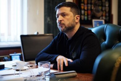 «Що ближче позиції російської армії, то більш значущі виклики» – Зеленський провів Ставку
