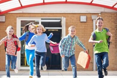 Скільки триватиме навчальний рік 2025/ 2026 та коли діти підуть на літні канікули – Міносвіти