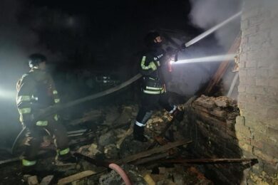 Окупанти вбили 7-річного сина звільненого з полону військового у Запоріжжі під час нічної атаки (відео)