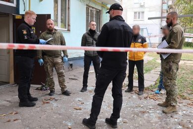 Висмикнув чеку з гранати й вклав у руки – у Запоріжжі чоловік підірвав знайому під час суперечки