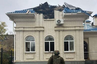 Пошкоджені храм і будинки – окупанти скинули авіабомби на Костянтинівку