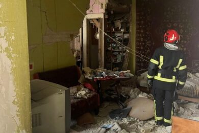 Потужний вибух стався у квартирі у Львові: є руйнування, постраждала жінка (фото)