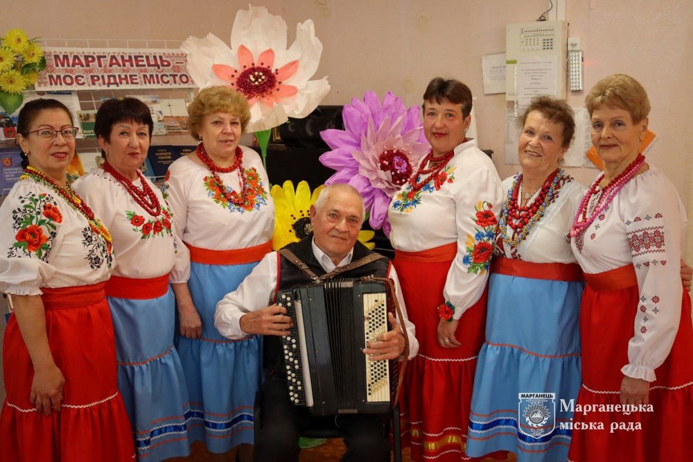 У Марганці відбувся святковий захід до Міжнародного дня людей похилого віку (фото)