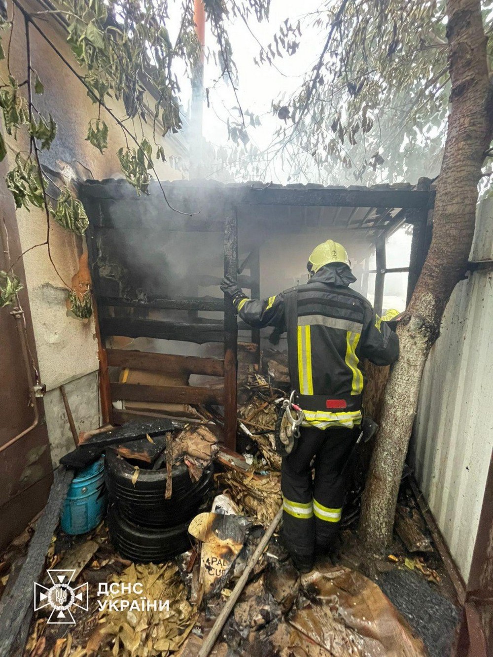 Армія РФ атакувала пологовий будинок у Сумах (фото, відео)
