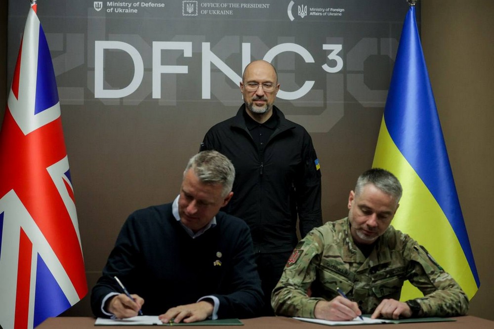 Україна і Велика Британія розширюють оборонне партнерство: підписано важливий документ