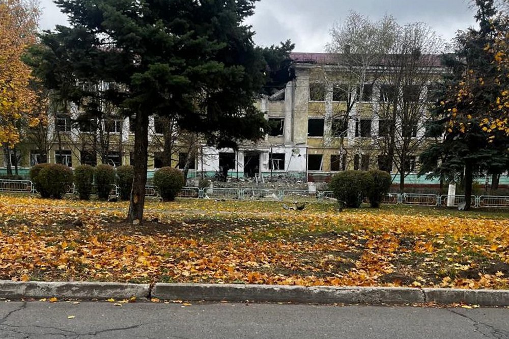 Через прицільний ворожий удар знеструмлено Донеччину