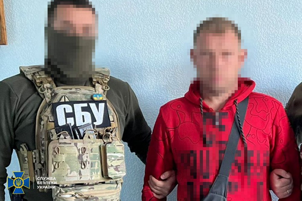 Закликали українців "скласти зброю" - викрито священника та ще двох агітаторів
