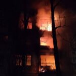 Ворог вдарив по багатоповерхівкам на