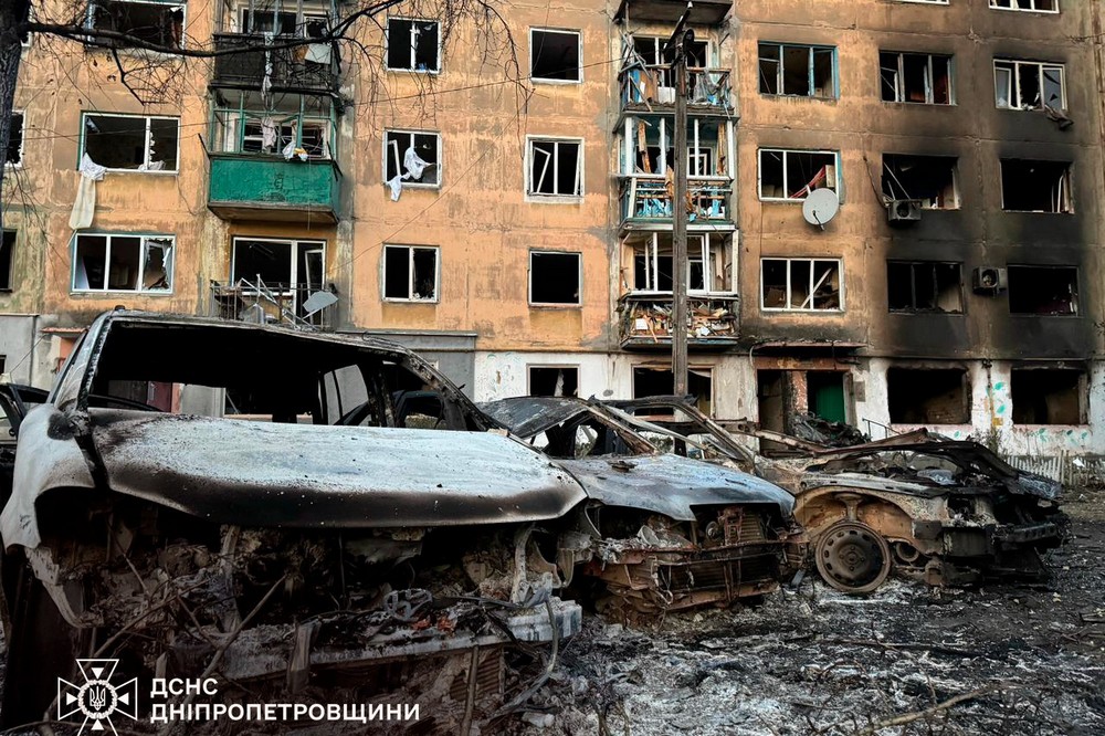 Фото наслідків обстрілів Дніпропетровщини