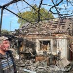 Вбили жінку, а серед поранених дитина: вранці 24 жовтня армія РФ вдарила по Херсону (фото)