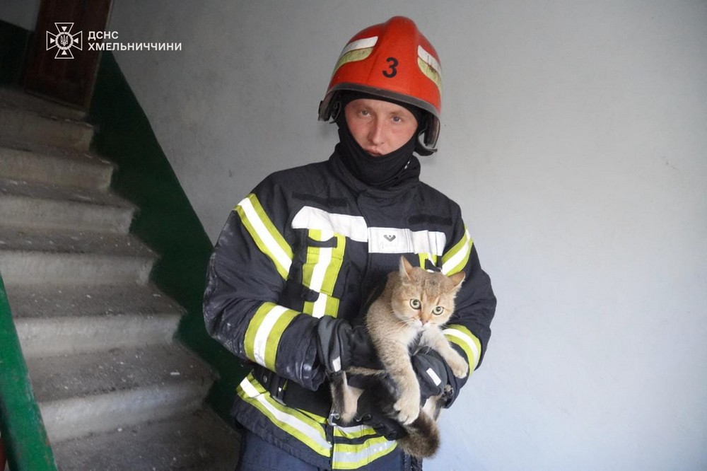 photo 2025 10 28 16 46 35 Фото і відео з місця події у Хмельницькому