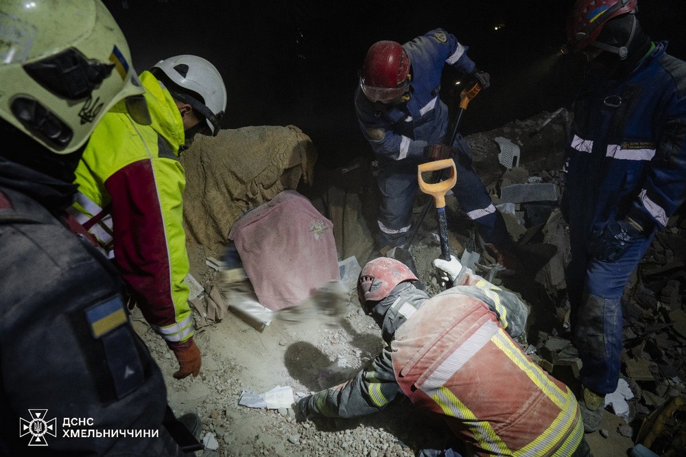 photo 2025 10 29 09 16 35 Фото і відео з місця події у Хмельницькому