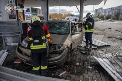 Окупанти вдарили по АЗС у