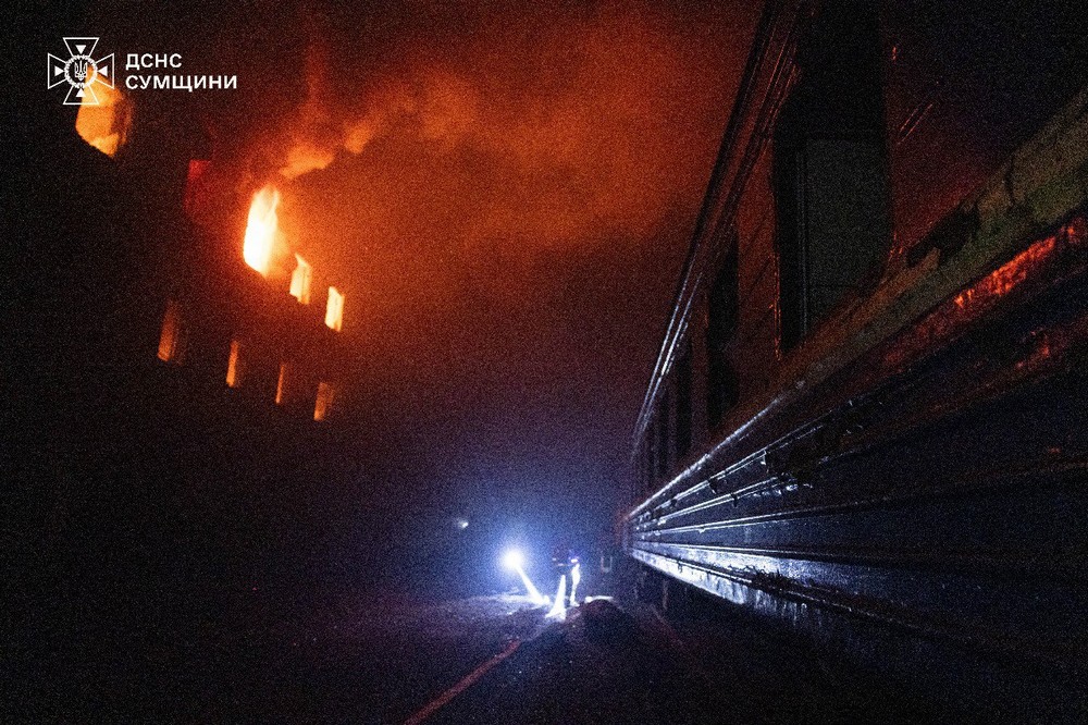 photo 2025 10 31 07 13 04 Багато поранених, серед них діти: ворог вдарив по багатоповерхівці і пасажирському депо у Сумах (фото, відео)