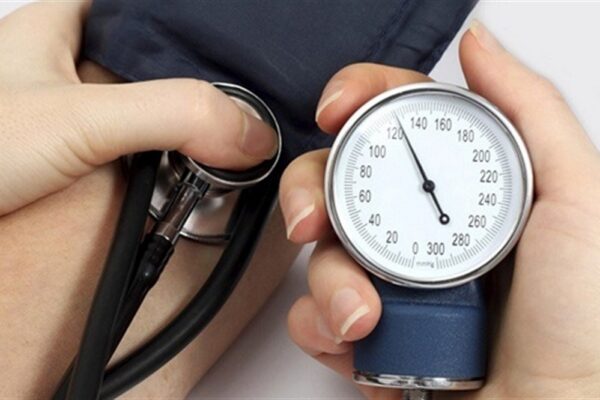 Гуманітарна допомога для ВПО в Одесі – можна отримати тонометри 9 Гуманітарна допомога для ВПО в Одесі – можна отримати тонометри