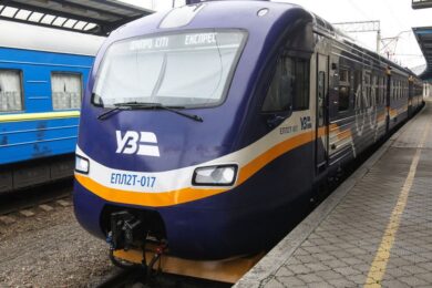 На Дніпропетровщині і Київщині затримуються потяги: яка ситуація на залізниці по країні вранці 10 жовтня