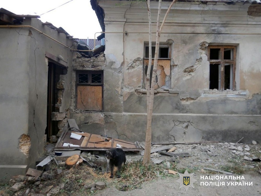 8-річному хлопчику відірвало ногу через удар дроном по авто у Херсоні: терор області посилився (фото)