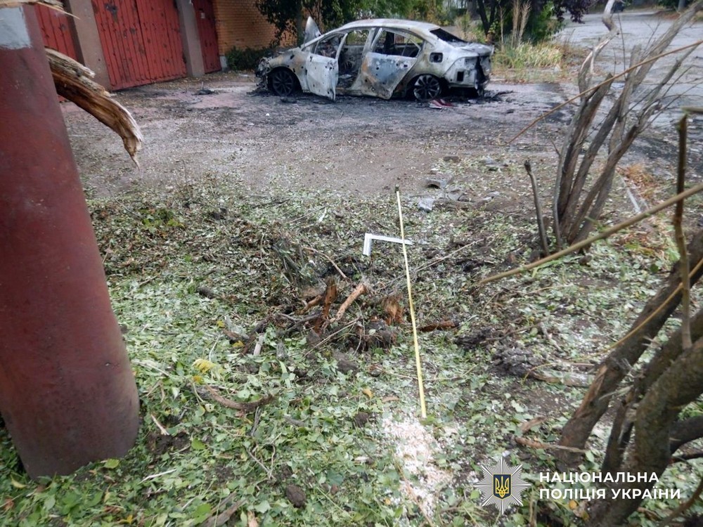 8-річному хлопчику відірвало ногу через удар дроном по авто у Херсоні: терор області посилився (фото)