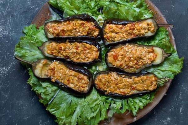 Рецепт дня: «Баклажани, фаршировані тунцем» 5 Рецепт дня: «Баклажани, фаршировані тунцем»