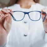 Відкрито реєстрацію на безкоштовні окуляри для мешканців Хмельницького та області – подробиці