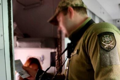В Україні ухвалили новий формат перевірок пасажирів потягів на кордоні – Свириденко