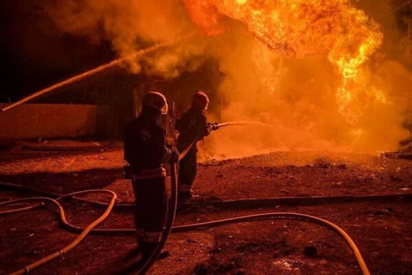 Масована нічна повітряна атака 11 листопада: знову удари по енергетиці і залізниці, є жертви – все, що відомо (фото, відео)