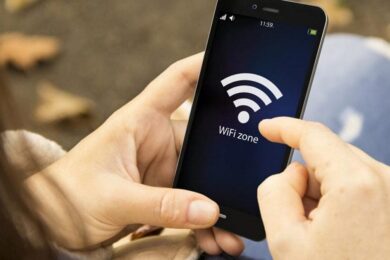 Зв’язок та швидкий інтернет під час блекаутів – ВР підтримала важливий закон