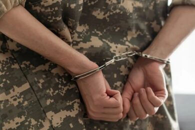 Військовослужбовець самовільно залишив частину –