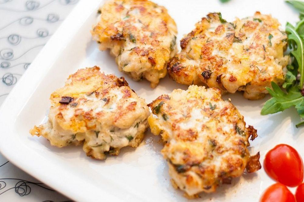 Рецепт дня: «Рублені котлети з курячого мʼяса та цибулі» 