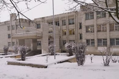 Батьки влаштували стрілянину на подвір’ї школи у Львові через сварку дітей