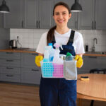 Домашній працівник: правила офіційного оформлення та сплати податків