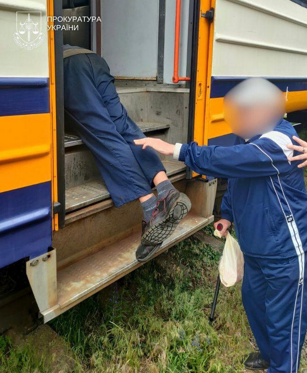 Зачинив двері та почав рух: судитимуть машиніста електрички у Києві, через якого дудусь отримав важкі травми