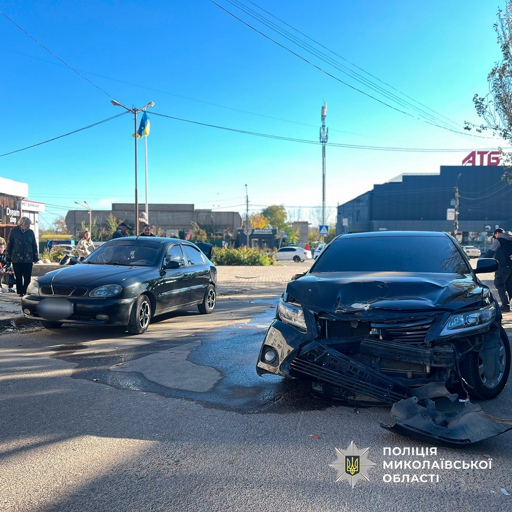 Внаслідок ДТП у Баштанці на Миколаївщині постраждали жінка і дитина. ЇХ збив на тротуарі п’яний водій.0453999163338 n Внаслідок ДТП у Баштанці на Миколаївщині постраждали жінка і дитина. ЇХ збив на тротуарі п’яний водій.