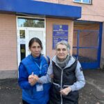 На тілі не було живого місця, але вона прошепотіла номер паспорта і коду: історія порятунку пані Ольги з Костянтинівки (фото)