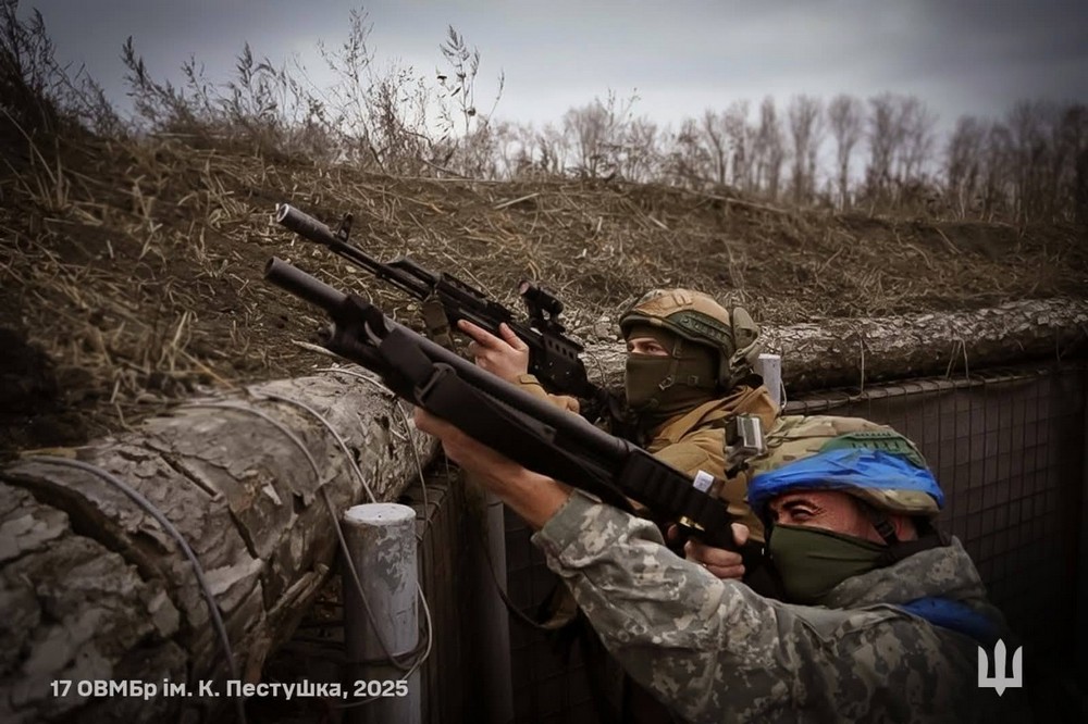 Обстановка на фронті 24 листопада: ворог просунувся у Покровську і поблизу нього, втратив 1190 солдатів за добу 1 Обстановка на фронті 24 листопада: ворог просунувся у Покровську і поблизу нього, втратив 1190 солдатів за добу