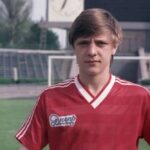 Раптово помер відомий український футболіст, екс-гравець національної збірної