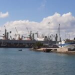 Після атак БпЛА порт Туапсе у РФ призупинив експорт палива, а місцевий НПЗ зупинився – Reuters