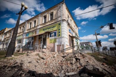 Вбито двох жінок, ще одна постраждала: наслідки обстрілів Харківщини