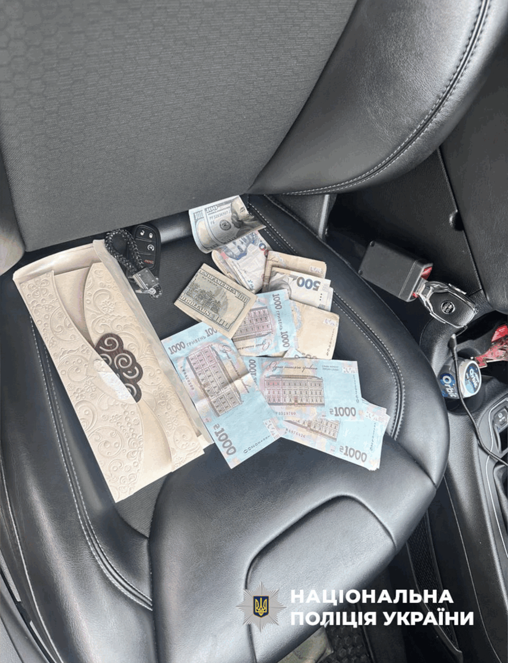 69243efc25fd3382817754 69243efc25fd3382817754